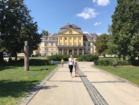 Dr Laszlo Batthyany-Strattman Museum